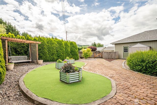 5558 Solo Pointe Drive, Longview, WA 98632