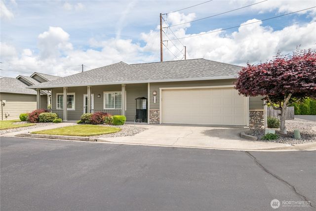 5558 Solo Pointe Drive, Longview, WA 98632