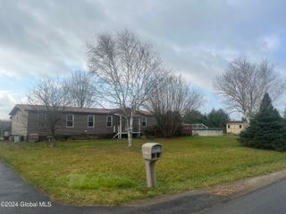 238 McEwan Road, Canajoharie, NY 13317