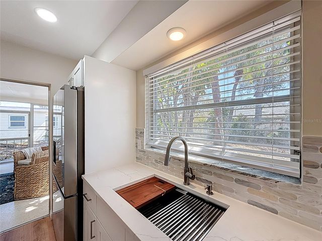 11366 88TH AVENUE, Seminole, FL 33772