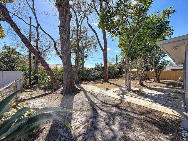 11366 88TH AVENUE, Seminole, FL 33772