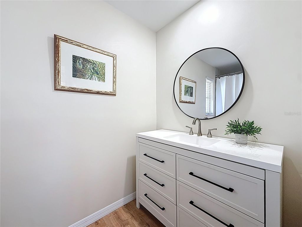 Image 34 of property listing at 11366 88TH AVENUE, Seminole, FL 33772