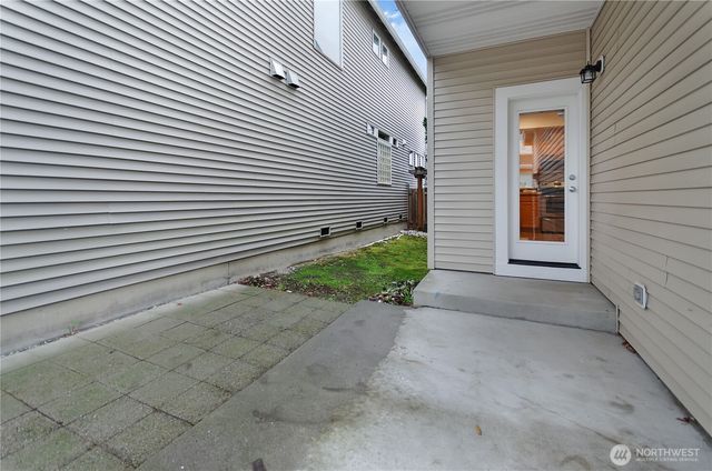 6312 Elizabeth Avenue SE, Auburn, WA 98092