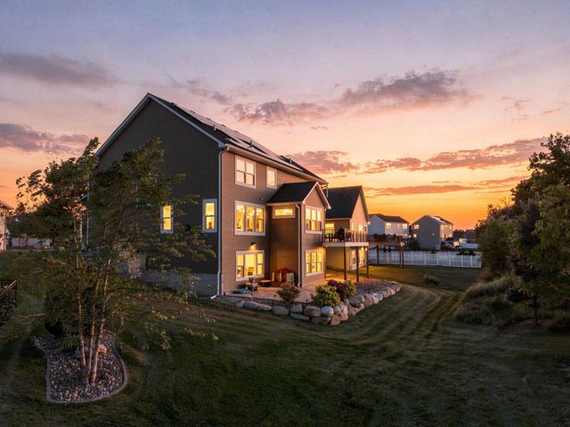 15835 Utah Court, Savage, MN 55378