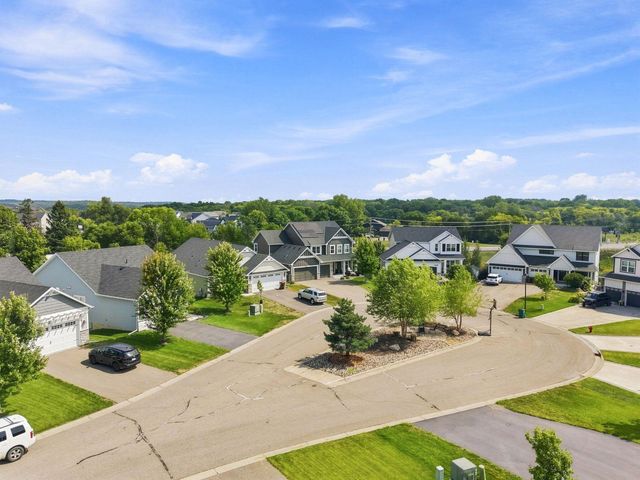 15835 Utah Court, Savage, MN 55378