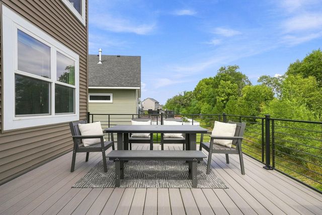 15835 Utah Court, Savage, MN 55378