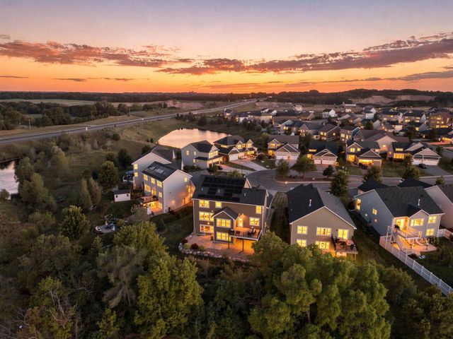 15835 Utah Court, Savage, MN 55378