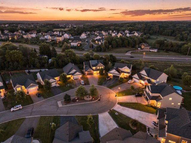 15835 Utah Court, Savage, MN 55378