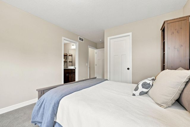 15835 Utah Court, Savage, MN 55378