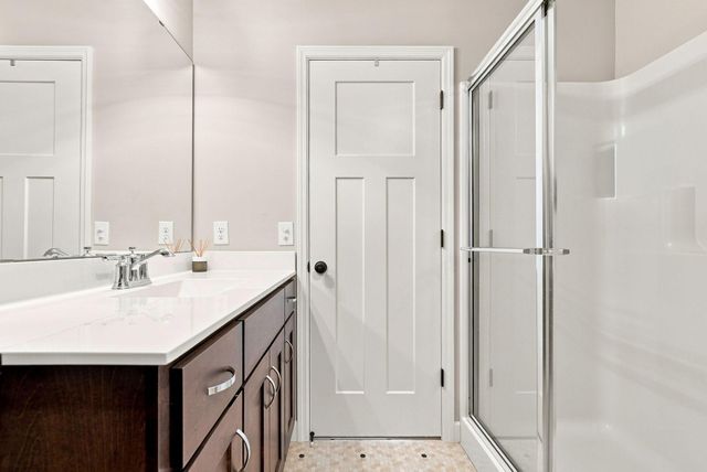 15835 Utah Court, Savage, MN 55378