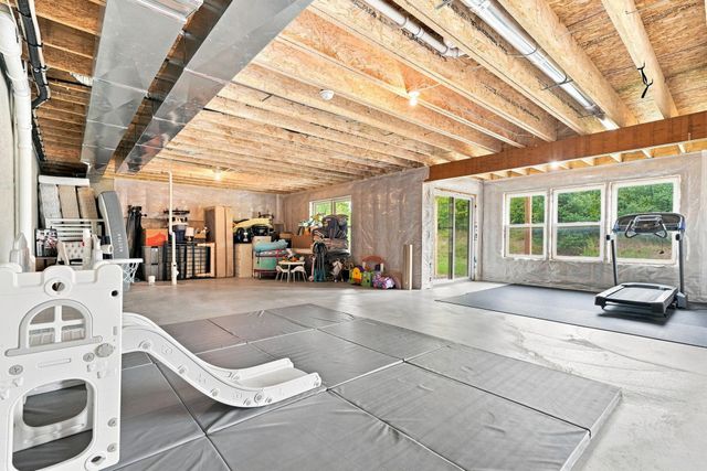 15835 Utah Court, Savage, MN 55378
