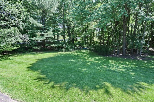 561 New Hempstead Road, Spring Valley, NY 10977