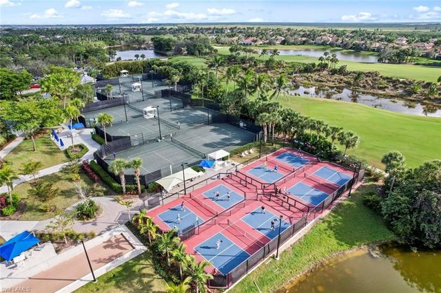8572 Bellagio DR, Naples, FL 34114
