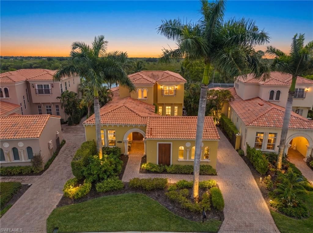 8572 Bellagio DR, Naples, FL 34114