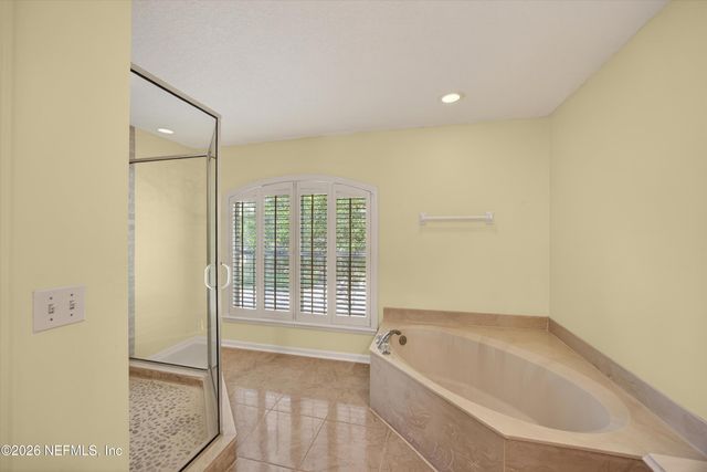 11092 TURNBRIDGE Drive, Jacksonville, FL 32256