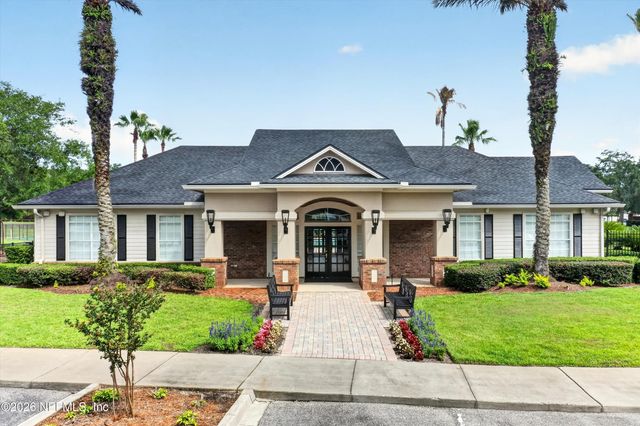 11092 TURNBRIDGE Drive, Jacksonville, FL 32256