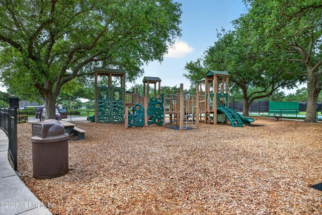 11092 TURNBRIDGE Drive, Jacksonville, FL 32256
