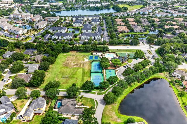 11092 TURNBRIDGE Drive, Jacksonville, FL 32256