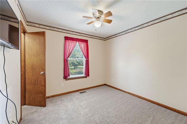 15639 Conser Street, Overland Park, KS 66223