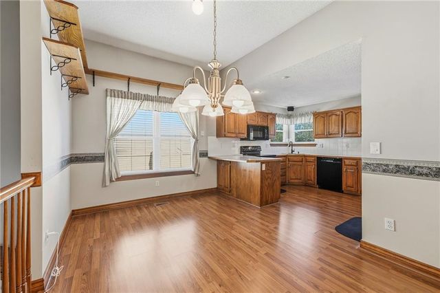 15639 Conser Street, Overland Park, KS 66223