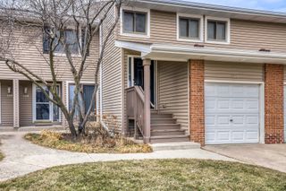 126 Autumn Court 126, Buffalo Grove, IL 60089