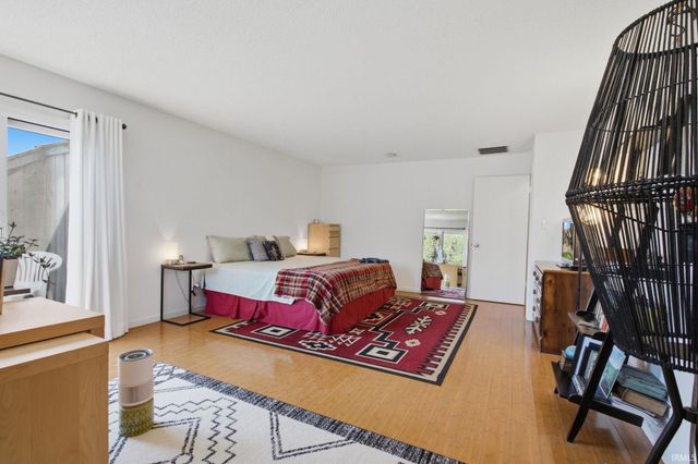 9584 S Pointe Lasalles Drive, Bloomington, IN 47401