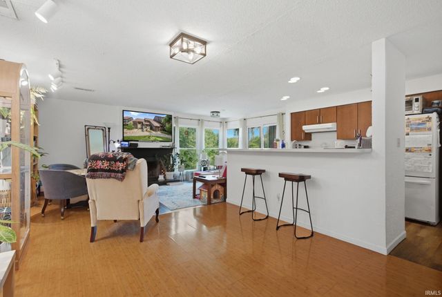 9584 S Pointe Lasalles Drive, Bloomington, IN 47401