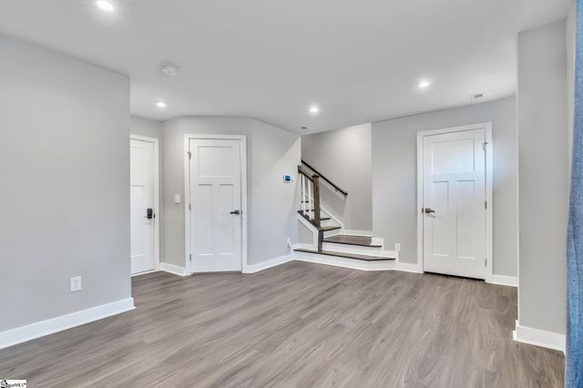 25 Rollins Avenue, Greenville, SC 29607