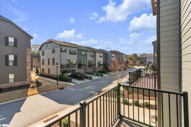 25 Rollins Avenue, Greenville, SC 29607