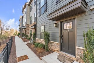 25 Rollins Avenue, Greenville, SC 29607