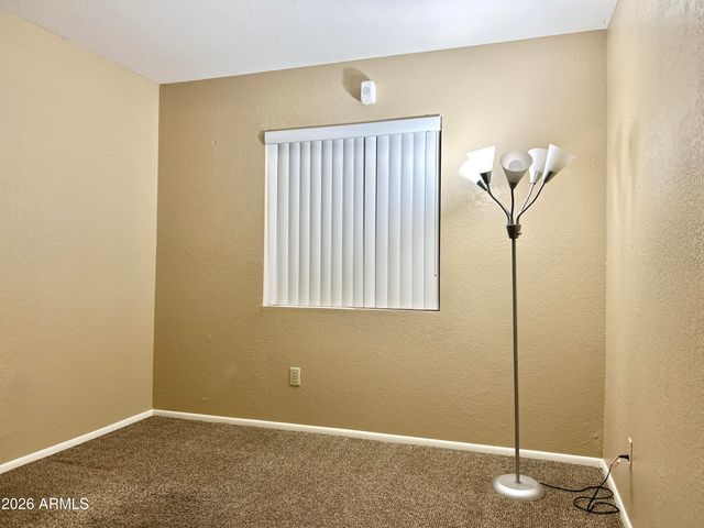17 E Ruth Avenue Unit 209, Phoenix, AZ 85020