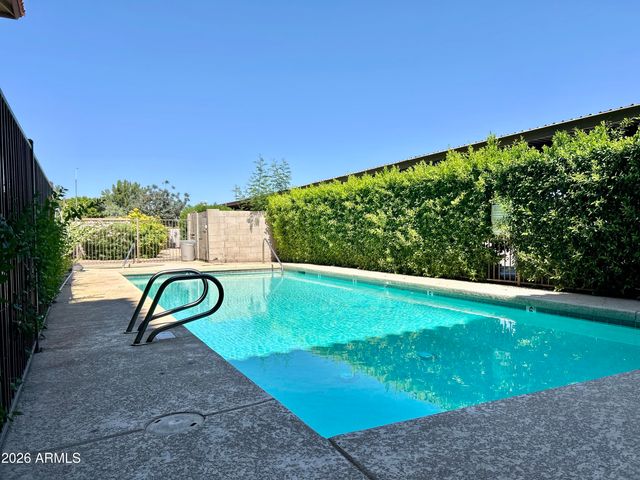 17 E Ruth Avenue Unit 209, Phoenix, AZ 85020