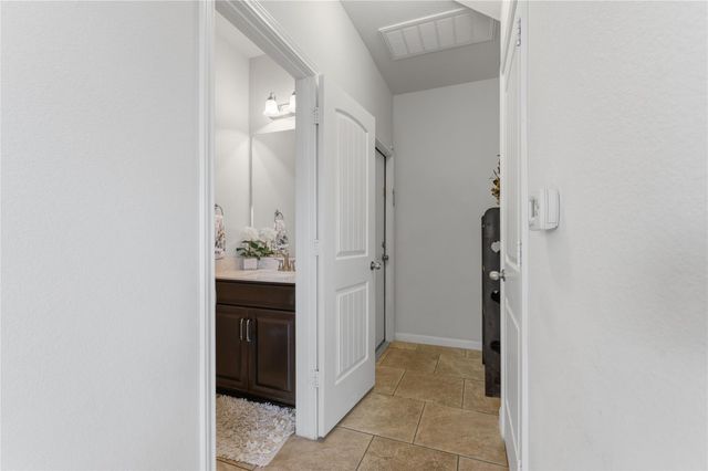 5309 Scenic Lake DR, Georgetown, TX 78626