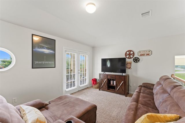 5309 Scenic Lake DR, Georgetown, TX 78626