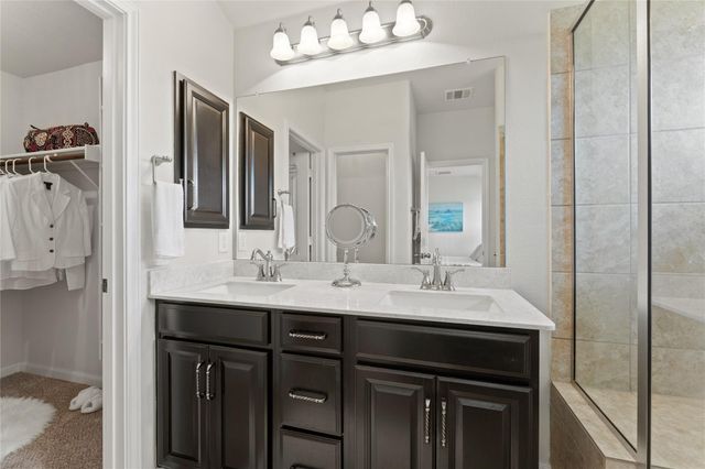 5309 Scenic Lake DR, Georgetown, TX 78626