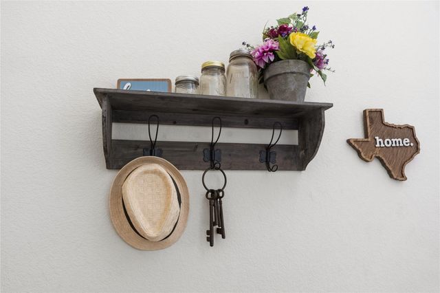 5309 Scenic Lake DR, Georgetown, TX 78626