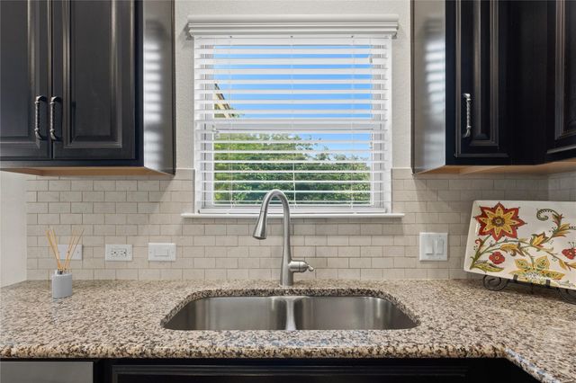 5309 Scenic Lake DR, Georgetown, TX 78626