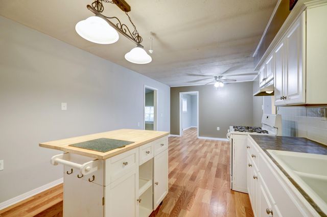 9193 Lucille Lane, Conroe, TX 77384