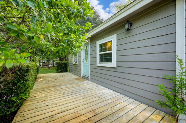 9193 Lucille Lane, Conroe, TX 77384