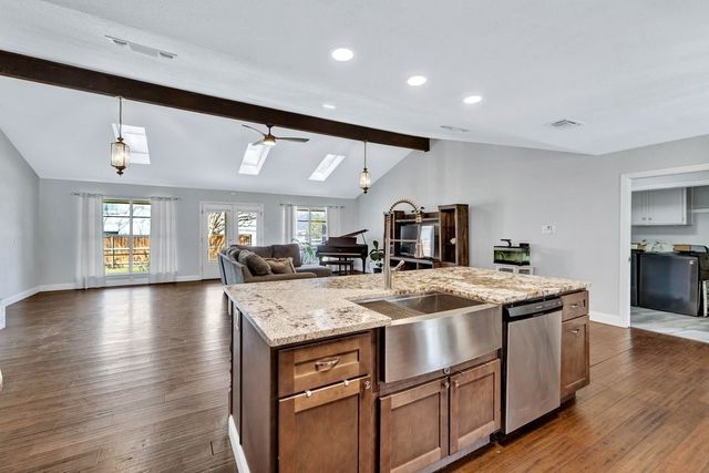 241 Timberlake Drive, Azle, TX 76020