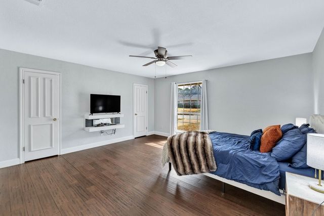 241 Timberlake Drive, Azle, TX 76020