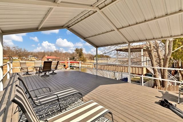 241 Timberlake Drive, Azle, TX 76020