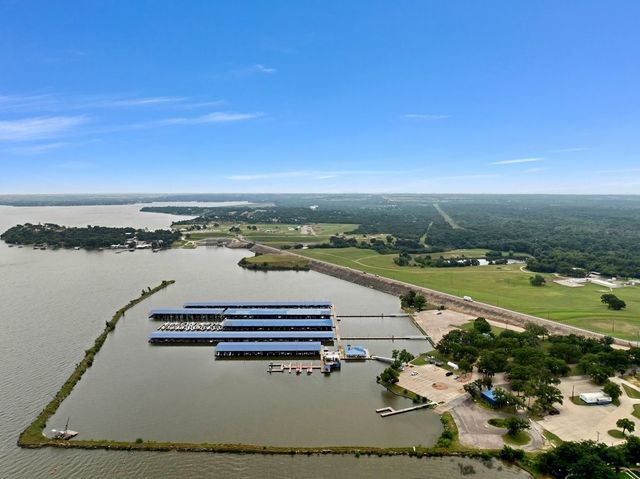 241 Timberlake Drive, Azle, TX 76020