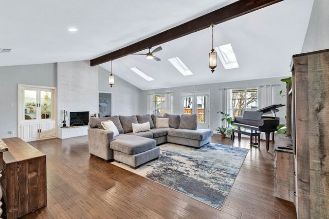 241 Timberlake Drive, Azle, TX 76020