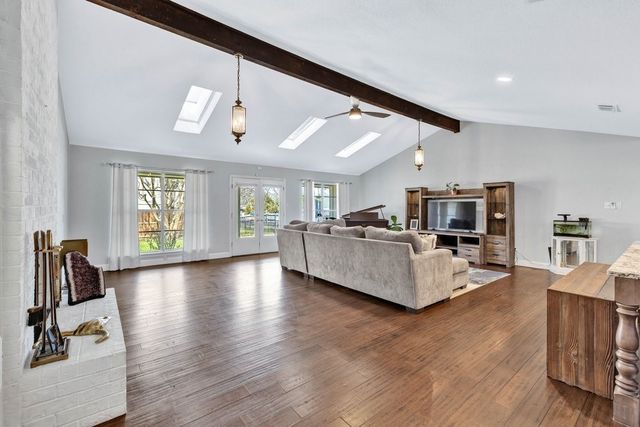 241 Timberlake Drive, Azle, TX 76020