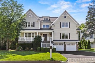 81 Wappanocca Avenue, Rye, NY 10580