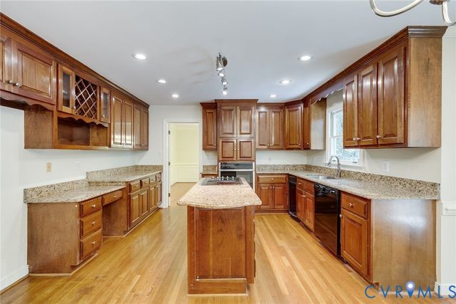 3704 Ivy Home Ct, Henrico, VA 23233