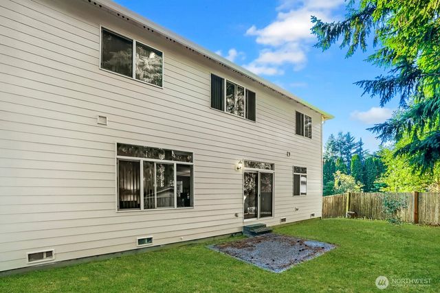 14505 Meridian Place W, Lynnwood, WA 98087