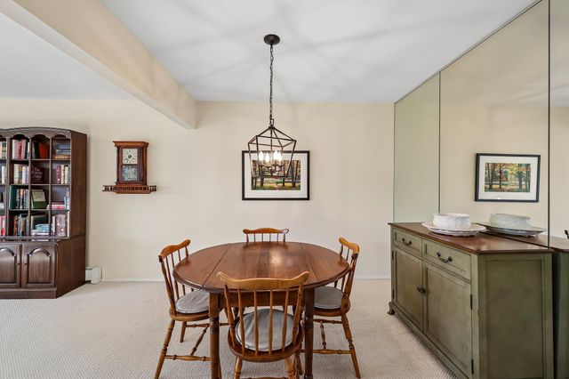 4370 Brookside Court 320, Edina, MN 55436