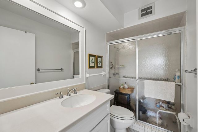 4370 Brookside Court 320, Edina, MN 55436